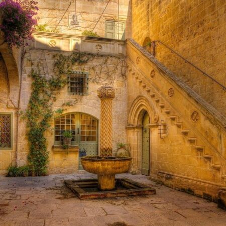 palazzo-falson-historic